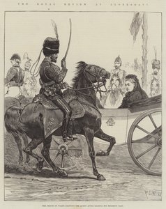 De koninklijke review in Aldershott, de Prins van Wales groet de koningin na het leiden van zijn regiment
